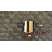 bouchon vis 17mm en plastique noir