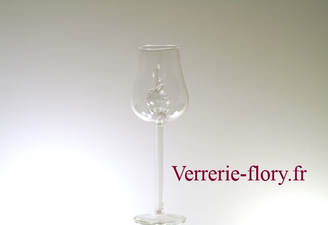 verres a pied grappe